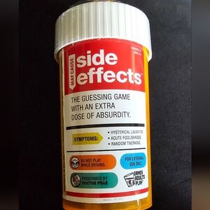 Side Effects (Pill Bottle) Game
by Goliath Games